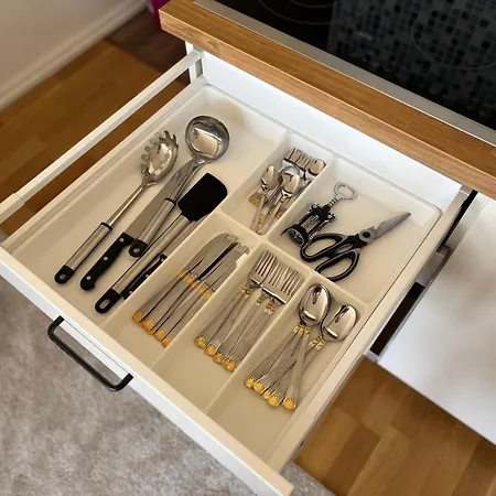 Maslow - Self Check In Appartement