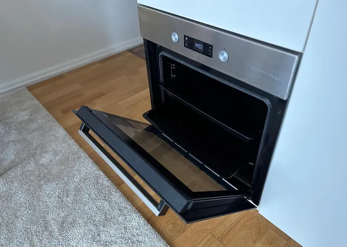 Maslow - Self Check In * Vilna